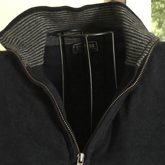 Express Zipped Turtleneck Sweater Navy Blue 100% Merino Wool - Picture 2 of 5